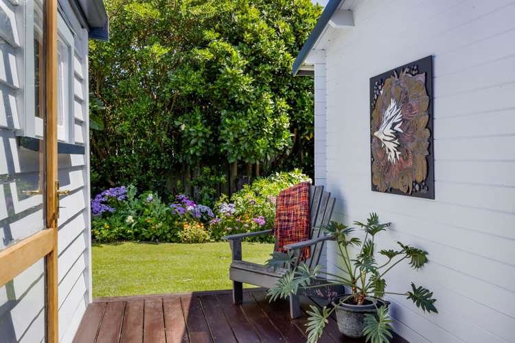 53 Fox Street Opunake_25