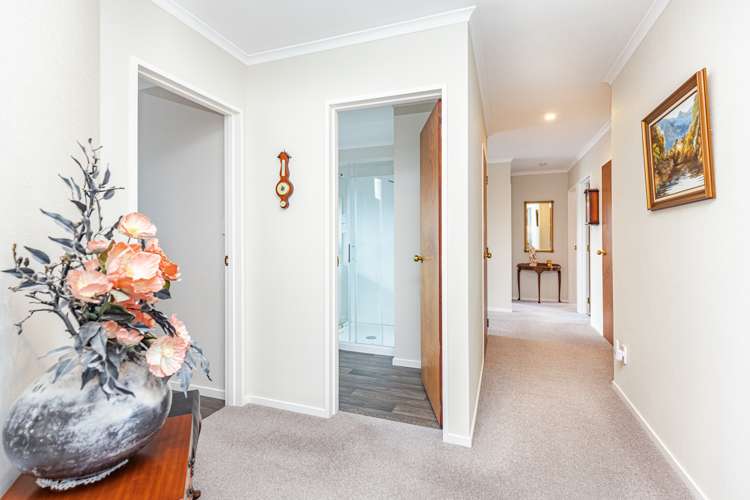 12 Kakaho Drive Tawhero_11