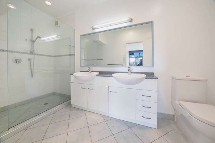 49 Weatherly Road Torbay_31