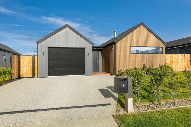 19 Wooing Tree Avenue Cromwell_27