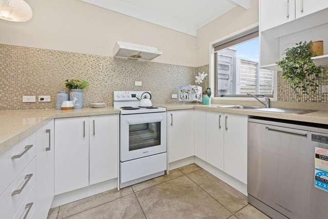 2/10 Robert Street Ellerslie_4