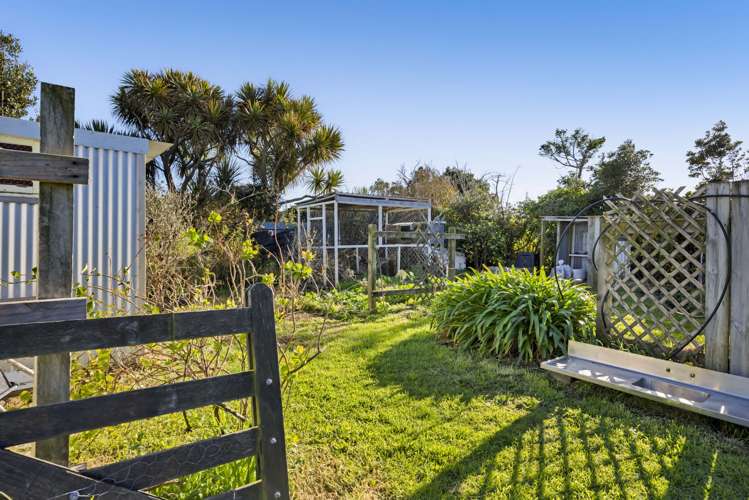 2 Wilson Road Opunake_21