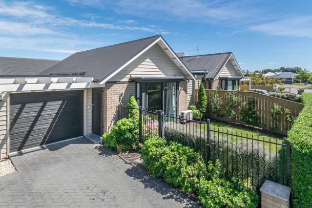 16a Saracen Avenue Northwood_1