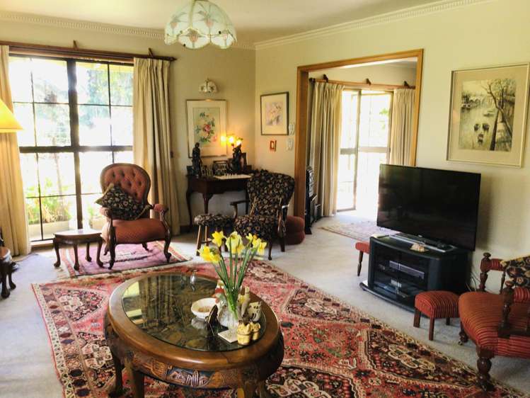 77 Beach Road East Elgin_9