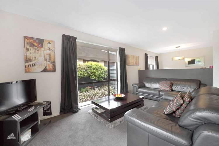 2 Kohuhu Lane Burwood_8