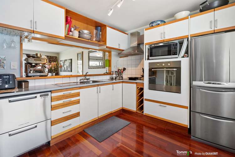 2 Mcfarlane Street Mount Victoria_9