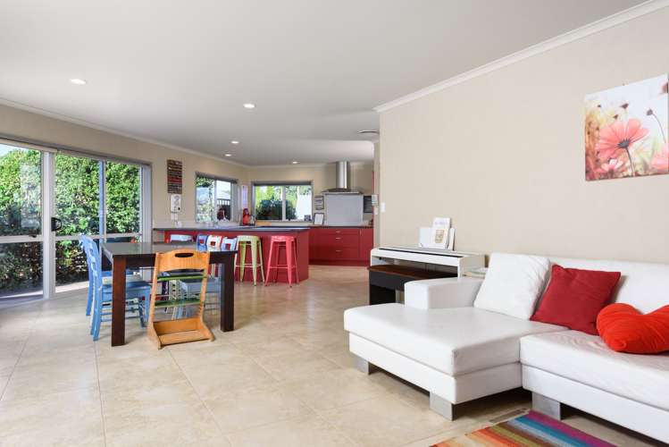 57 Contour Avenue Pyes Pa_3