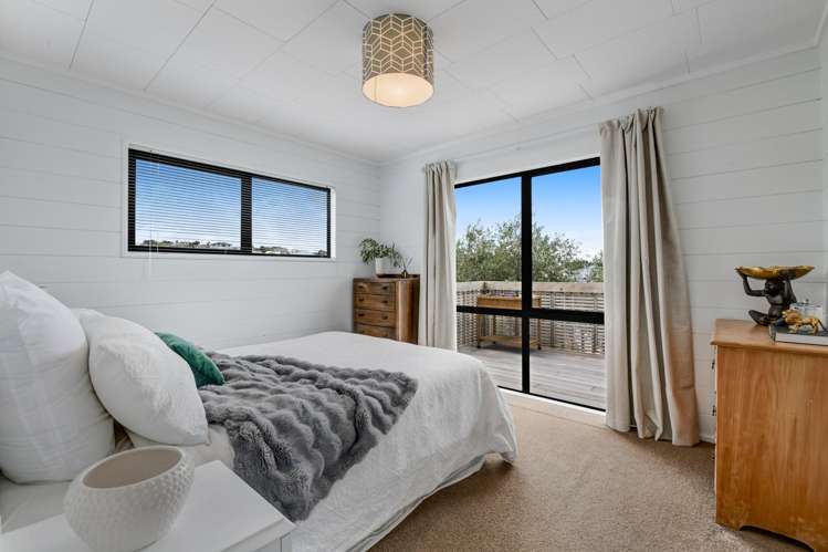 18 Hinemoa Place Snells Beach_4