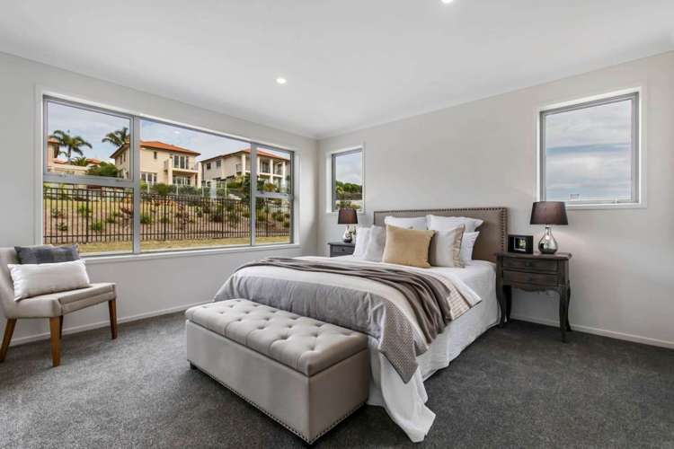 49 Couldrey Crescent Red Beach_7