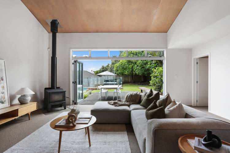 5 Foothills Lane Glen Eden_2