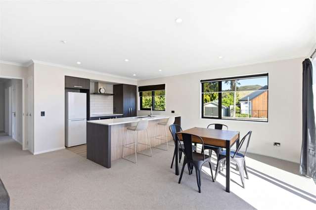 14 Canary Place Stoke_3