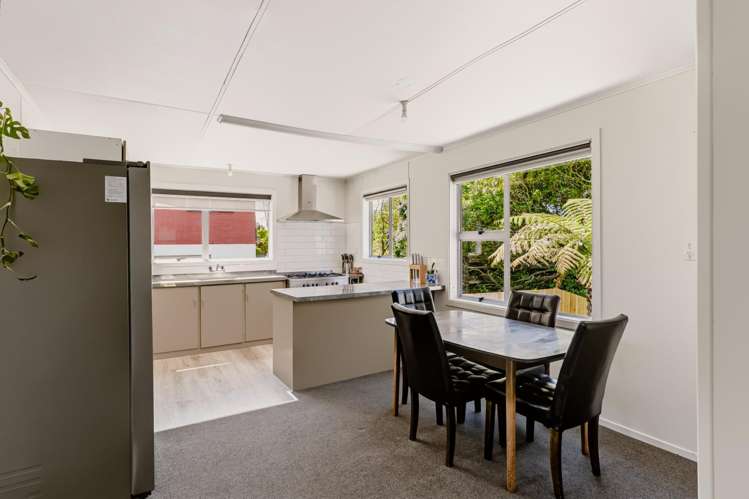 28 Camellia Avenue Bell Block_5