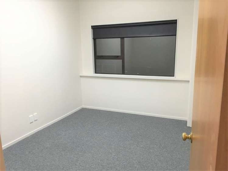 5A Disraeli Street Johnsonville Wellington City Houses for Rent