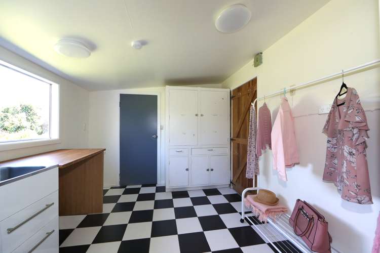 87 York Road Longlands_12