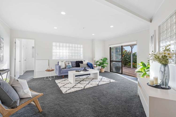 1312 Whangaparaoa Road Army Bay_19