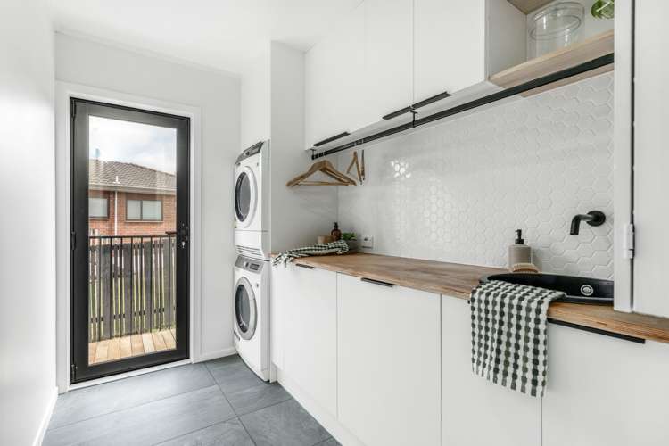 3 Glucina Avenue West Harbour_23