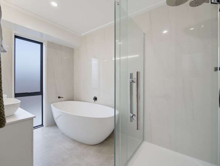 27 Costello Drive Ngatea_25