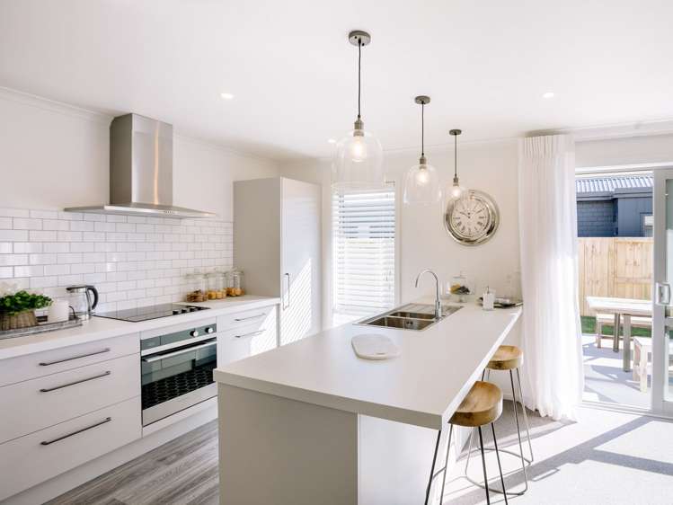 8 Tirikatene Avenue Pukekohe_2