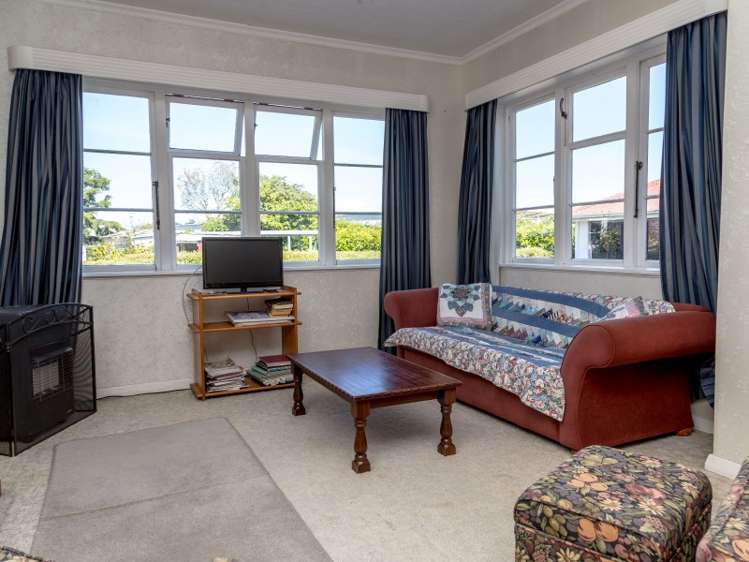 35 Masters Crescent Masterton_5