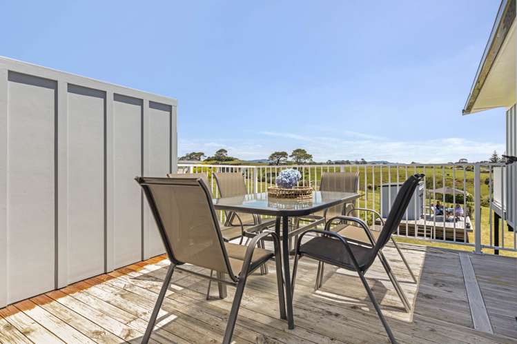 499 Grahams Beach Road Awhitu_24