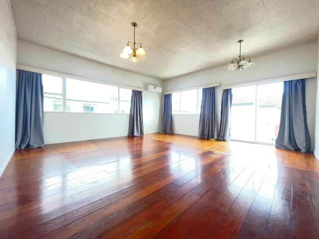 49 Donovan Street Blockhouse Bay_2