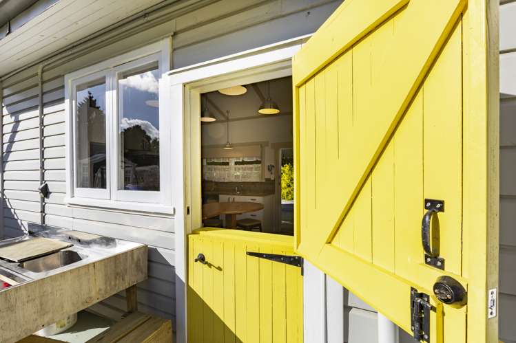 14 Owen Street Tikokino_5