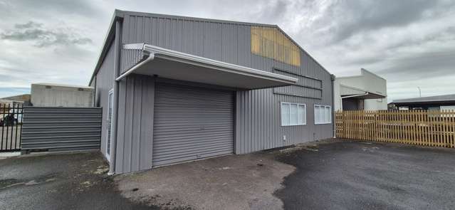 6-8 Constance Street Waiwhakaiho_1