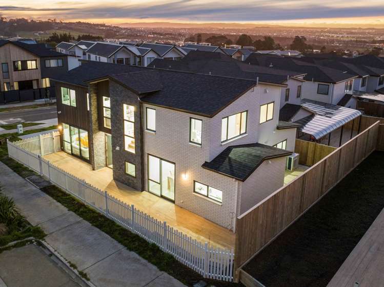 1 Woodacre Street Flat Bush_7