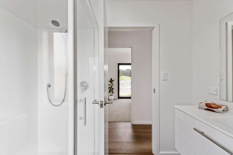 ECT/16 Commerce Place Awapuni_10