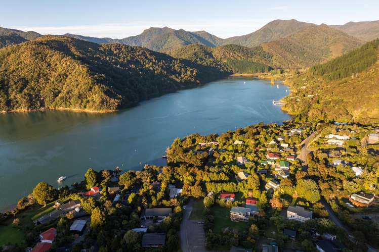 11 Kamahi Road Marlborough Sounds_21
