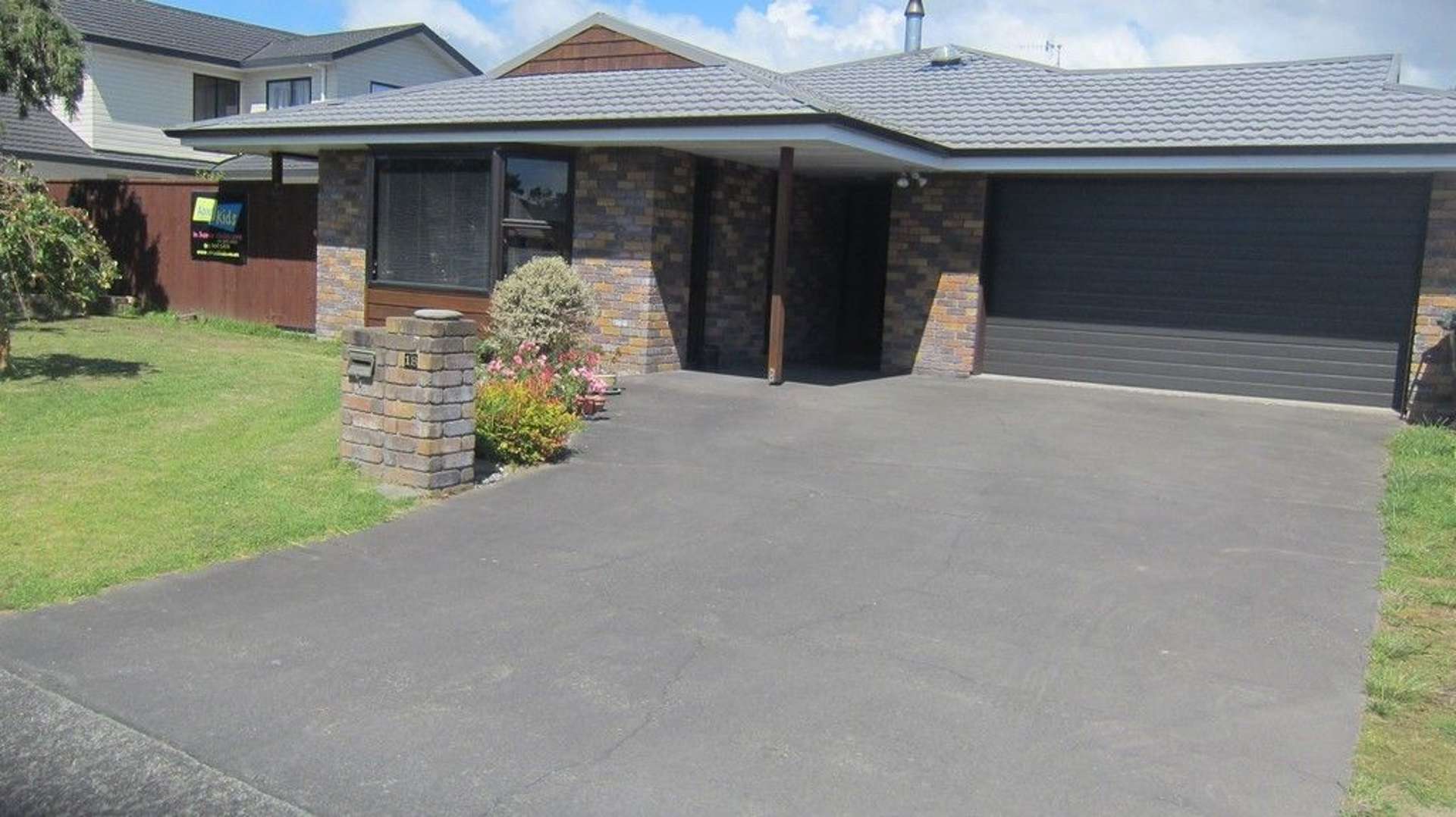 18 Cedar Drive Paraparaumu Beach_0