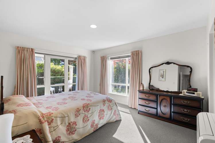 5 Amesbury Mews Avonhead_14