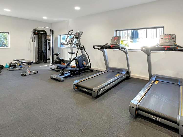  17 Tokarewa Close Mount Wellington_9