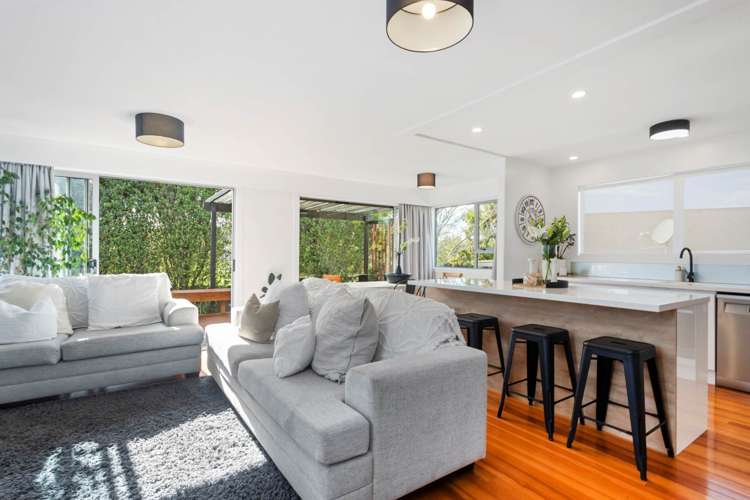 176 Cascades Road Pakuranga Heights_10