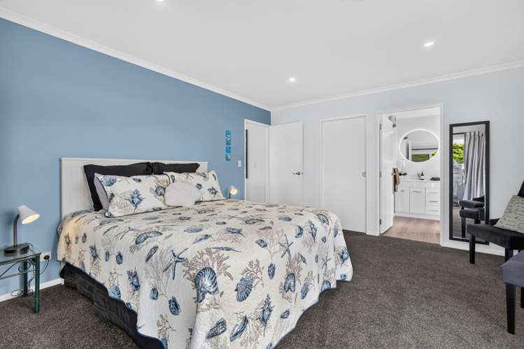4 Pinedale Crescent Riversdale_12
