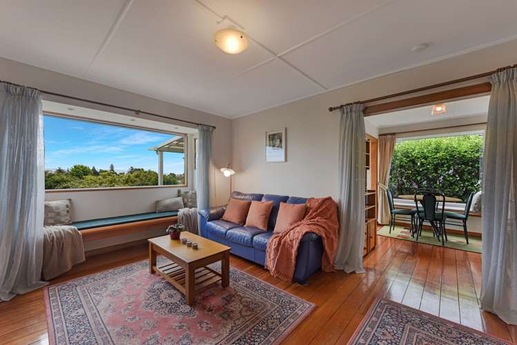 256 The Ridgeway Stoke_2