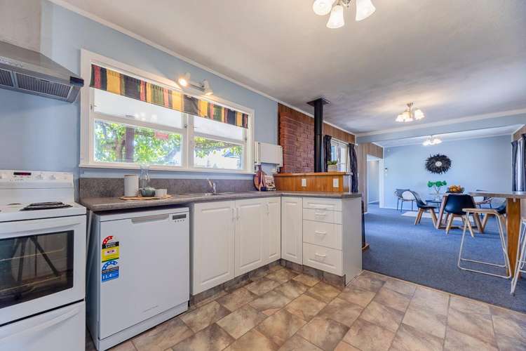 8 Rata Road Raumati Beach_9