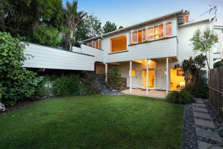 92 Queen Street Northcote Point_2