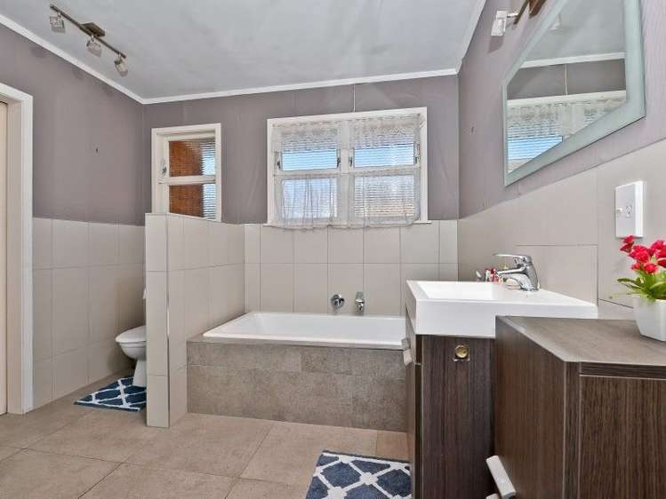 250 Bankwood Road Chartwell_15