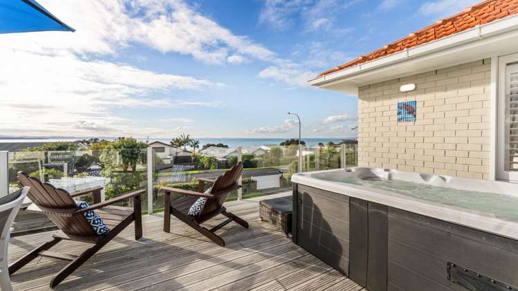 48 Torkar Road Clarks Beach_12