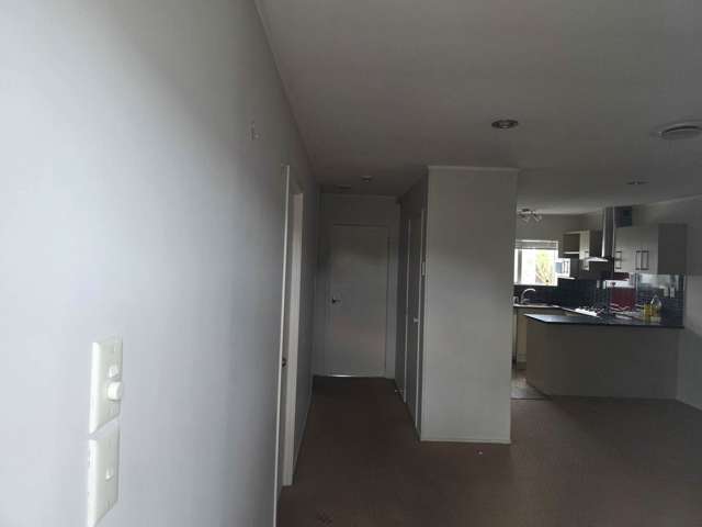 2/21 Challen Close Conifer Grove_3