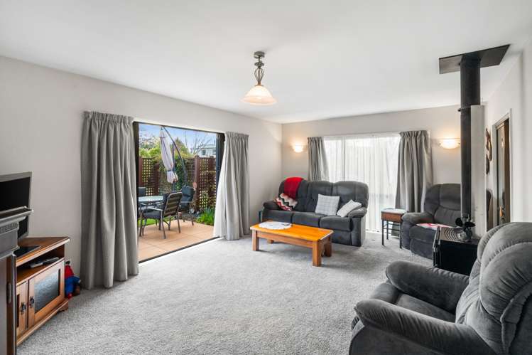 53 Laing Crescent Heathcote Valley_2