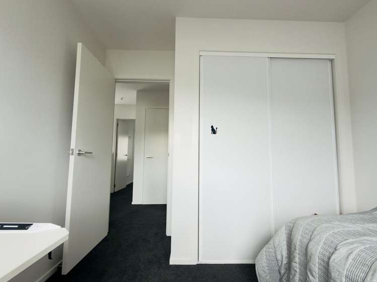 9/1 Myrtle Street Hutt Central_16