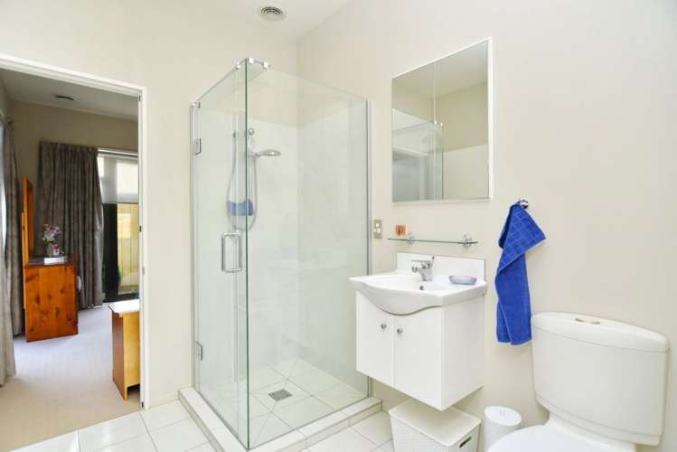 10 Saracen Avenue Northwood_11