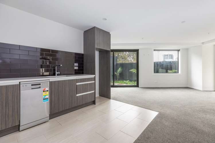 102/7 Scotia Place Auckland Central_5