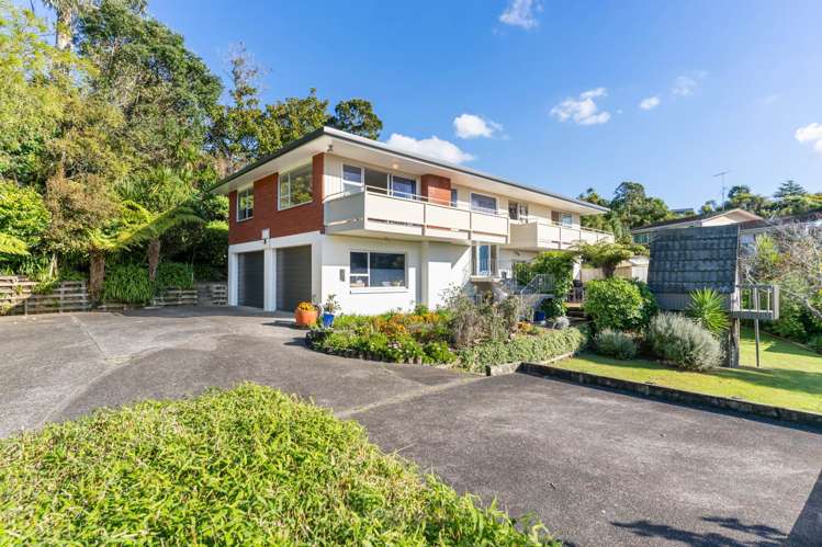 56 Mayfair Crescent Mairangi Bay_24
