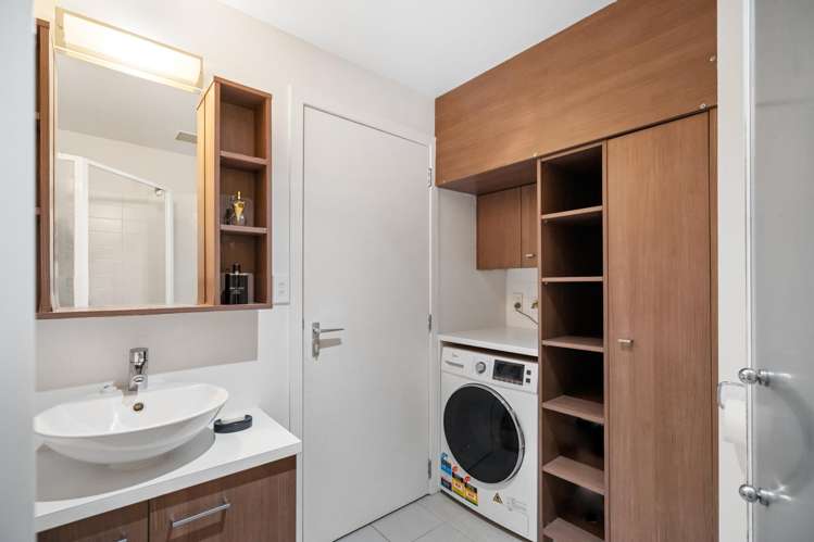 513/85 Beach Road Auckland Central_8