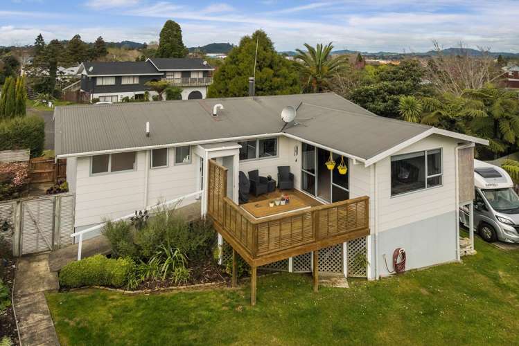 1 Pickett Place Waihi_17