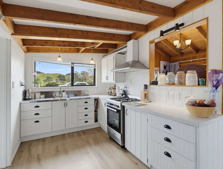 43 Pahi Road Paparoa_10