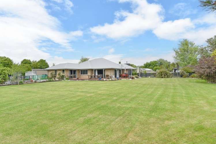 9 Riverside Way Amberley_33